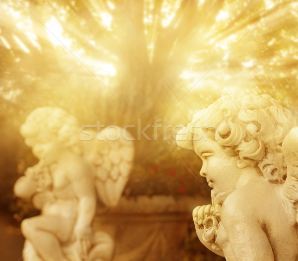 Kicsi angyalok portré angyali kerub sugarak Stock fotó © curaphotography