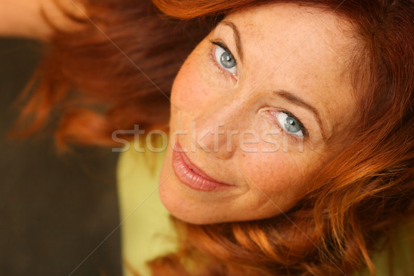 Femeie portret femeie zambitoare afaceri Imagine de stoc © curaphotography