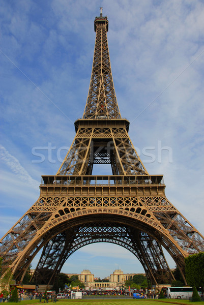 Eyfel Kulesi görmek Paris Fransa gökyüzü mimari Stok fotoğraf © cynoclub