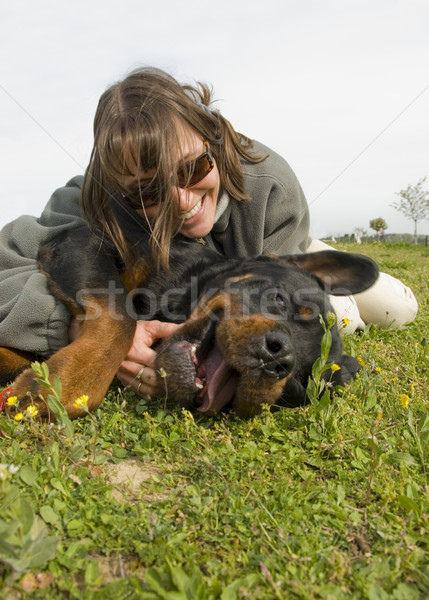 增加至灯箱 下载广告图样 商业照片#1654536smiling girl and dog