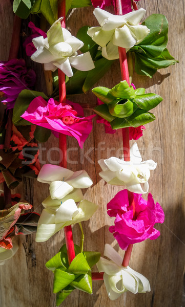 Polinéziai virág nyaklánc hagyományos fából készült fa Stock fotó © daboost