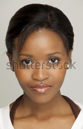 Bastante grave mujer hermosa sudáfrica mirando Foto stock © danienel