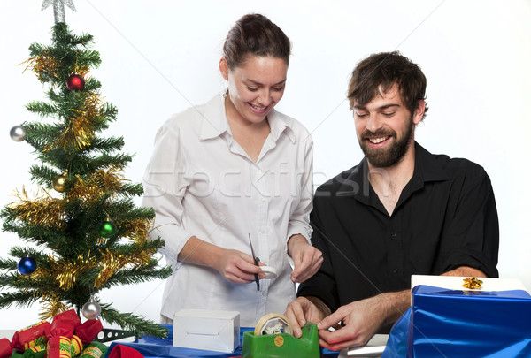 Crăciun pregatire cuplu cadouri femeie copac Imagine de stoc © danienel