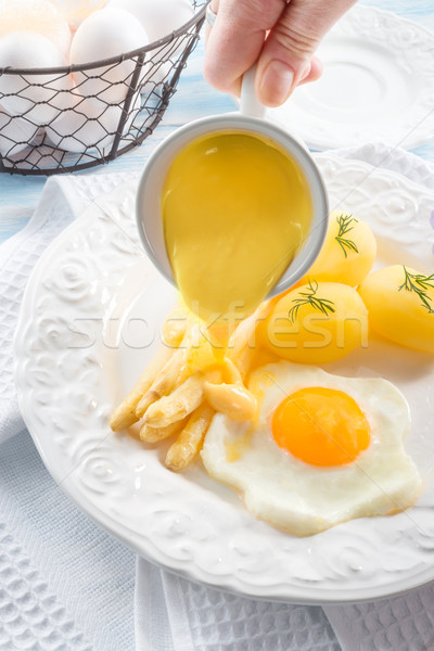 Stok fotoğraf: Kuşkonmaz · bahar · ahşap · tablo · salata · yeme