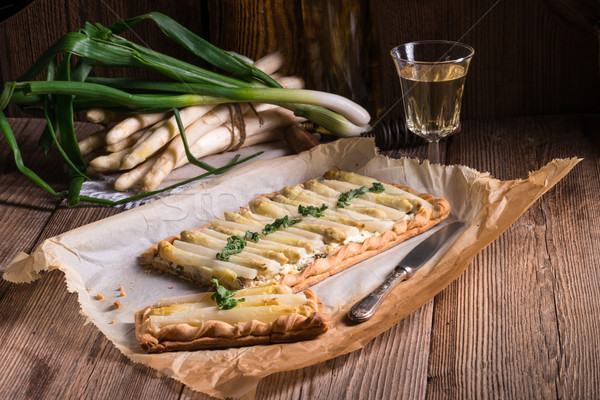 Stockfoto: Asperges · taart · bloemen · hout · diner