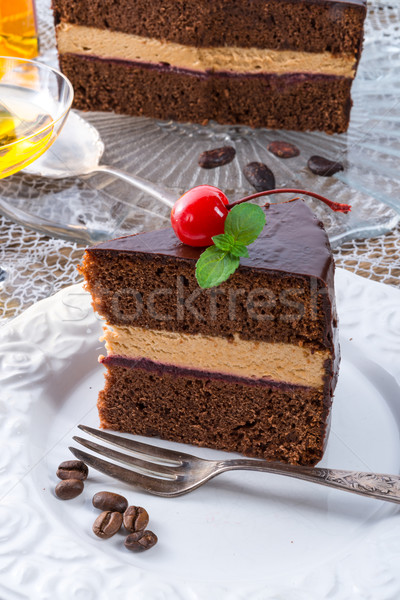 Csokoládés sütemény születésnap gyümölcs sötét fehér cseresznye Stock fotó © Dar1930