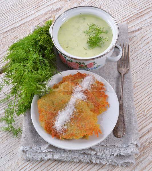 Suppe Essen Licht Blatt Tabelle Platte Stock foto © Dar1930