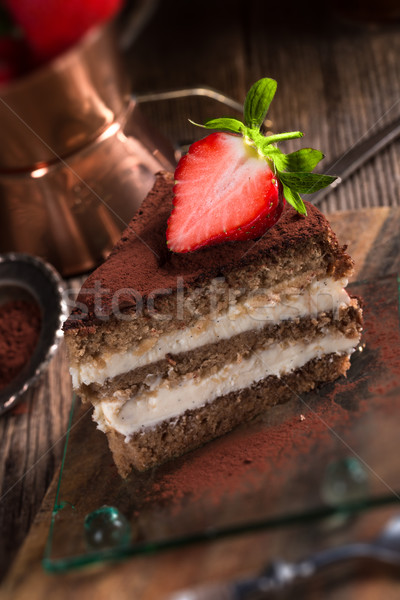 Foto stock: Tiramisu · morangos · fruto · bolo · restaurante · jantar