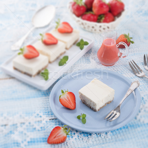 Cheese cake with strawberry sauce Stock photo © Dar1930