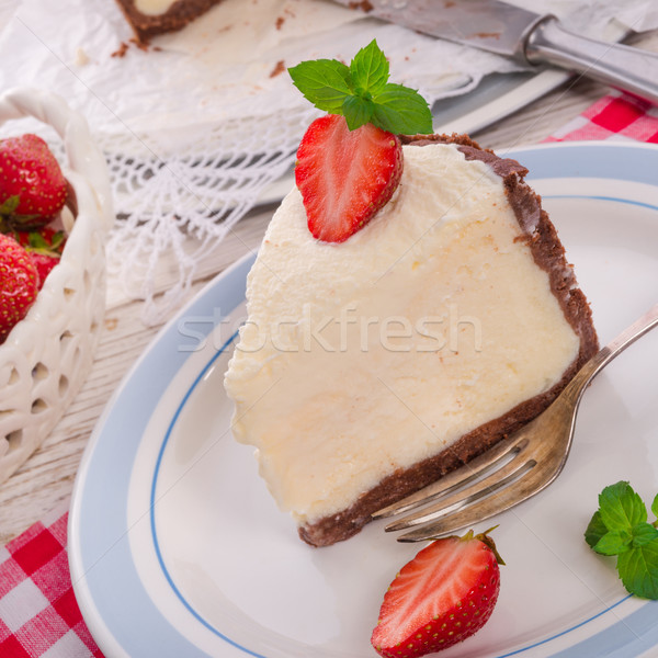 Fraise alimentaire fête feuille gâteau [[stock_photo]] © Dar1930