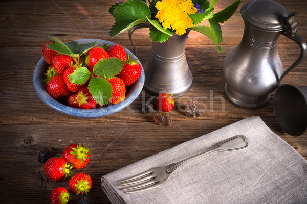  strawberries Stock photo © Dar1930