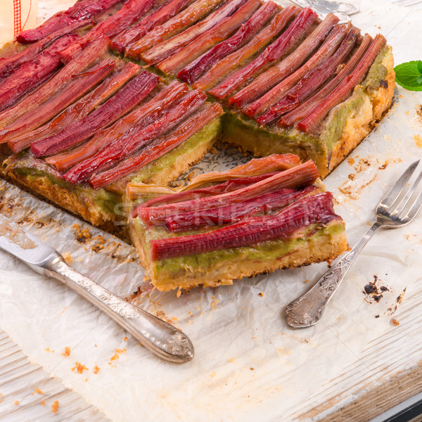 Rhabarber Kuchen Tabelle grünen gelb frischen Stock foto © Dar1930