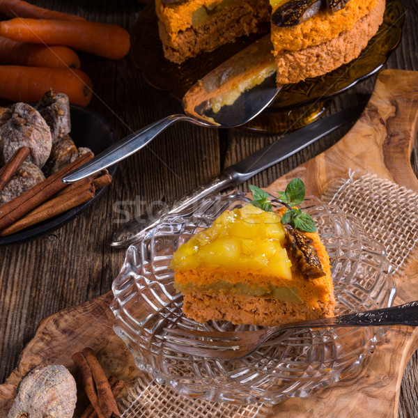 Vegan Karottenkuchen Geburtstag Obst weiß Dessert Stock foto © Dar1930