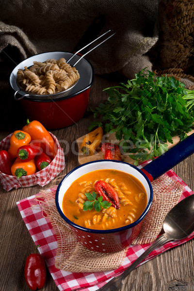 ストックフォト: 唐辛子 · スープ · フル · 穀物 · 麺 · 食品