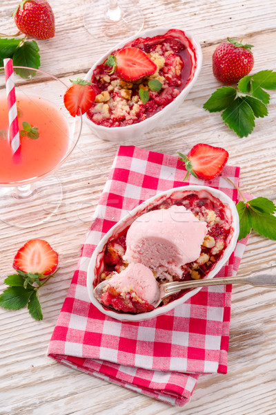 strawberry crumble whit ice cream Stock photo © Dar1930