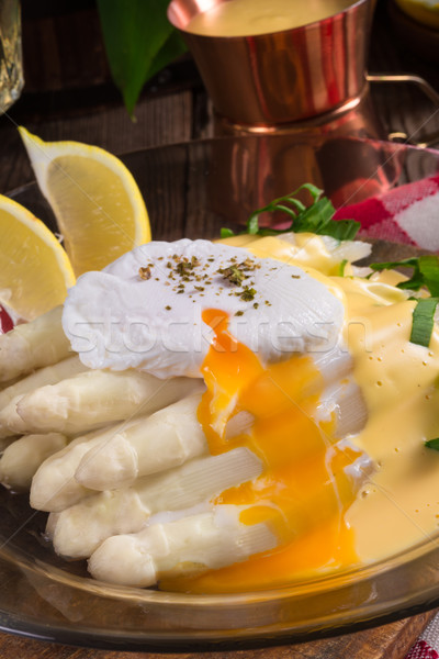  white asparagus served with a fine hollandaise sauce and Poache Stock photo © Dar1930