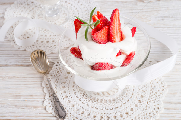strawberry with cream Stock photo © Dar1930