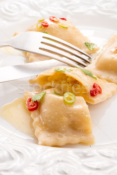 Ravioli pikantny dynia nadzienie żywności obiedzie Zdjęcia stock © Dar1930