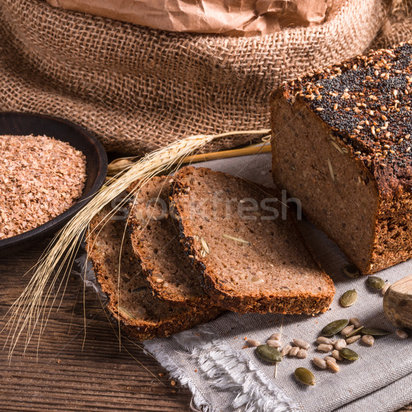 Fatto in casa pane di frumento natura mais bella fresche Foto d'archivio © Dar1930