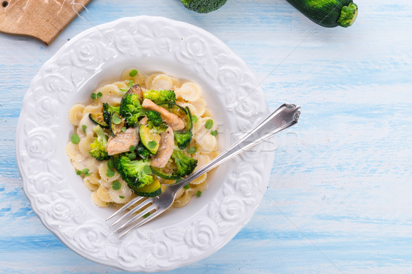 Foto d'archivio: Pasta · zucchine · broccoli · sfondo · cena · forcella