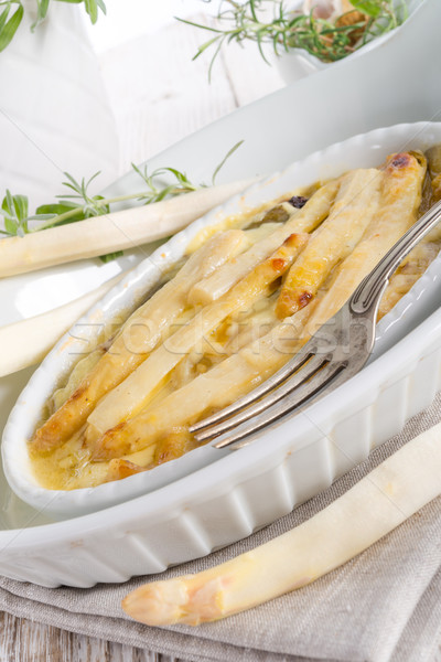 Szparagów por restauracji tabeli ser obiedzie Zdjęcia stock © Dar1930