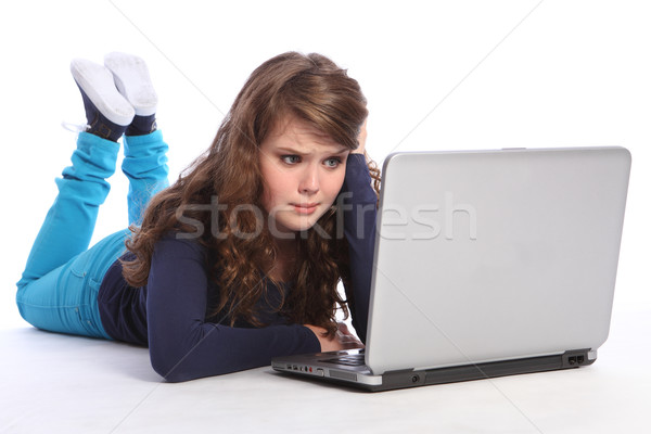 Verwechselt Teenager Mädchen Gefahr Internet beunruhigt Stock foto © darrinhenry
