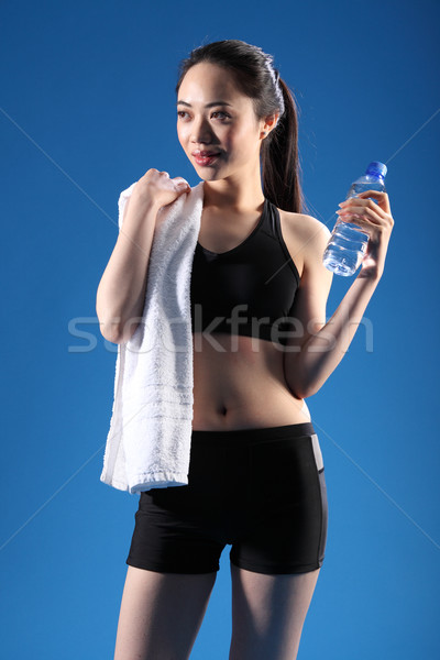 Szczęśliwy piękna asian dziewczyna fitness treningu Zdjęcia stock © darrinhenry
