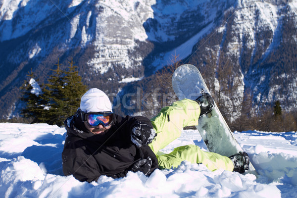 Snowboarder maschio neve riposo cielo Foto d'archivio © dash