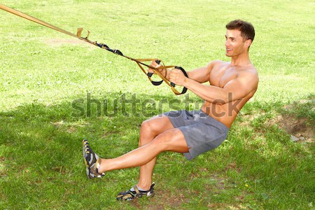 Kút épít férfi készít fekvőtámaszok park Stock fotó © dash