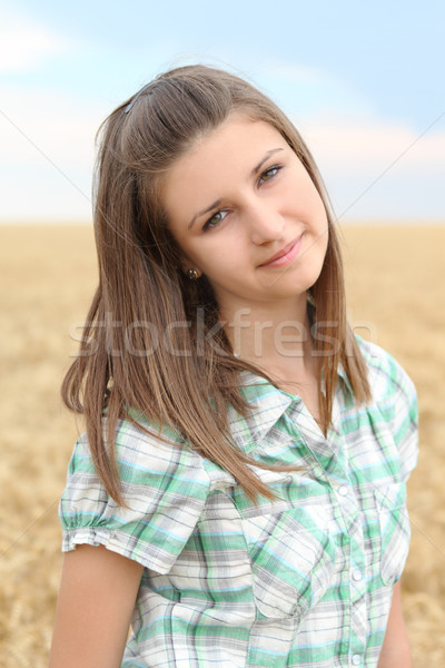 肖像 若い女の子 麦畑 小さな ブルネット 少女 ストックフォト © dashapetrenko