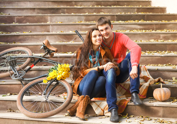 пару велосипед осень парка счастливым Сток-фото © dashapetrenko