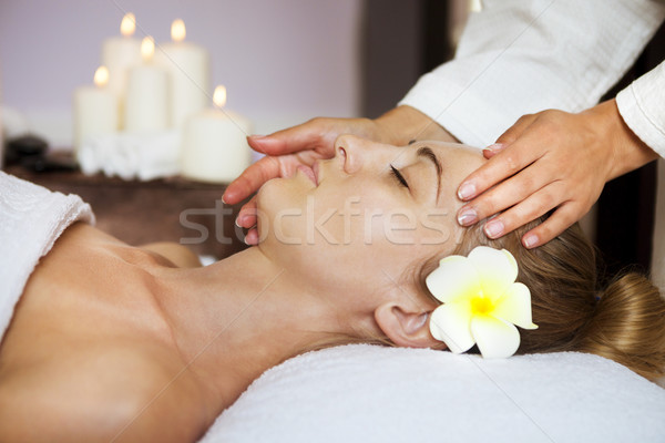 Portrait jeune femme traitement spa visage massage [[stock_photo]] © dashapetrenko