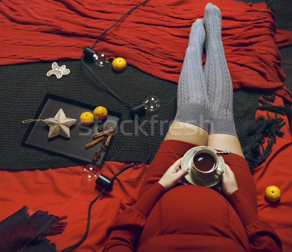 Fiatal terhes nő vörös ruha teáscsésze felső kilátás Stock fotó © dashapetrenko