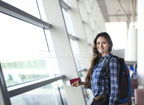 Stockfoto: Mooie · jonge · vrouwelijke · luchthaven · ondiep