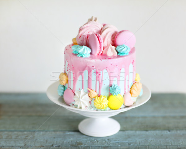 Születésnapi torta közelkép modern stílusú étel buli boldog Stock fotó © dashapetrenko