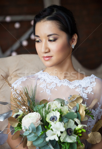 Stockfoto: Portret · bruid · ongebruikelijk · rozen · witte