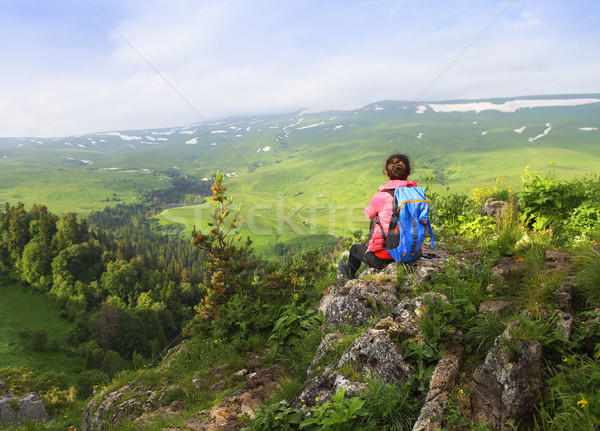 Stock fotó: Természetjáró · hátizsák · megnyugtató · felső · hegy · élvezi