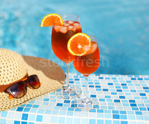 Foto stock: Gafas · naranja · alcohol · cóctel · agua · rodaja · de · naranja