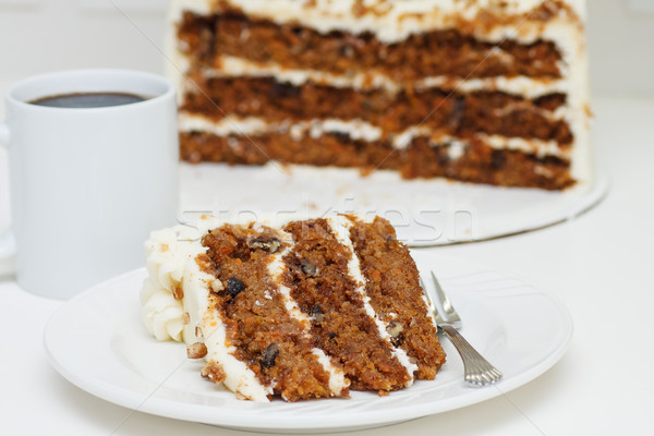 Stockfoto: Half · carrot · cake · witte · beker · koffie