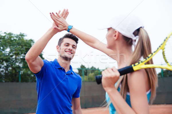 Mężczyzna kobiet tenis gracze pięć kort tenisowy Zdjęcia stock © deandrobot