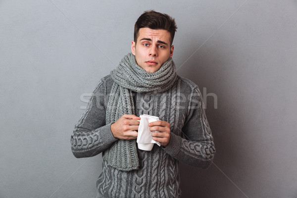 Stock foto: Krank · Mann · Pullover · Schal · halten · Tasse