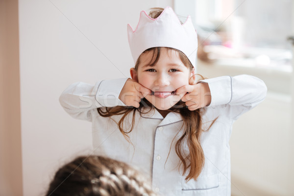 Stock foto: Kleines · Mädchen · Zunge · wenig · freudige · Mädchen