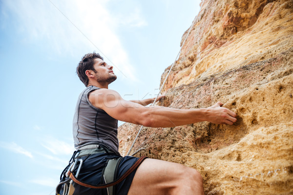 Foto d'archivio: Giovani · climbing · up · rock · rupe