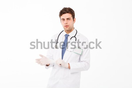Foto stock: Retrato · jovem · médico · do · sexo · masculino · estetoscópio · uniforme · em · pé