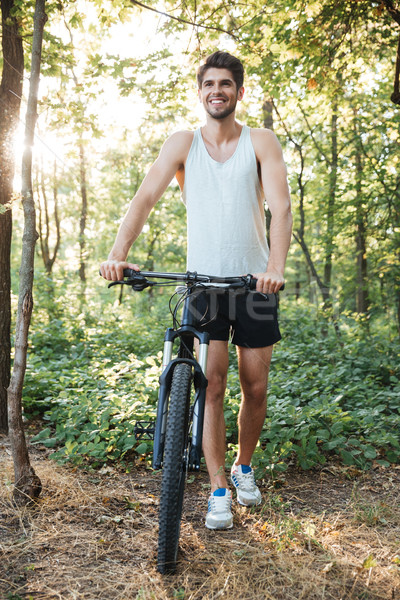 Tam uzunlukta bisikletçi orman adam spor Stok fotoğraf © deandrobot