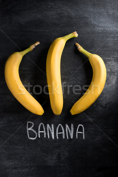 Top afbeelding vruchten banaan donkere Stockfoto © deandrobot