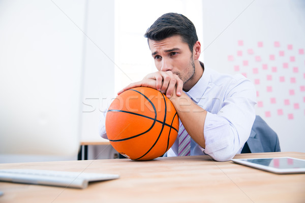 Foto stock: Pensativo · empresário · sessão · tabela · bola · escritório