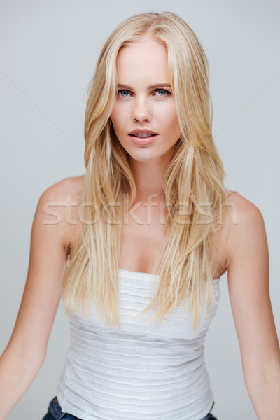 Retrato belo mulher jovem isolado cinza mulher Foto stock © deandrobot