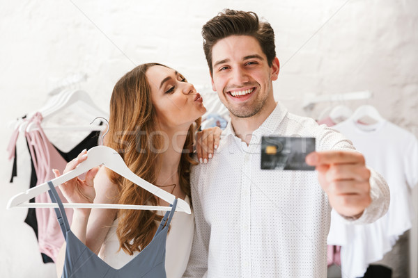 Compras roupa juntos roupa armazenar Foto stock © deandrobot