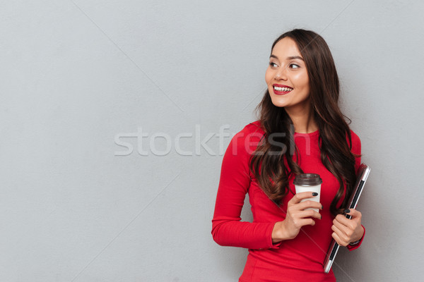 Foto stock: Satisfeito · morena · mulher · vermelho · blusa